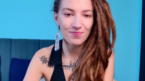 Kara online show from October 19, 7:40 pm