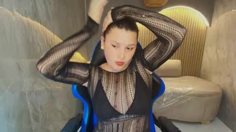 Karen  online show from April 8, 4:59 am