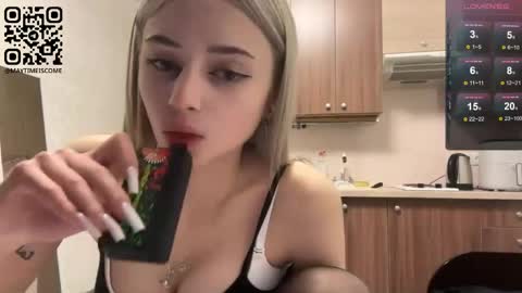 May online show from April 27, 4:15 pm
