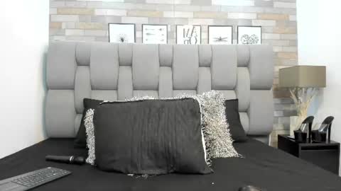  Karina Taylor  online show from June 15, 6:44 pm