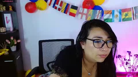 karime lee online show from June 23, 10:22 am