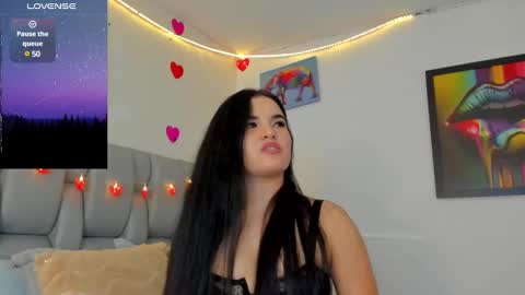 Snapshot of karin_grey69 chatting on February 27, 2:14 am Karin online show from February 27, 2:14 am