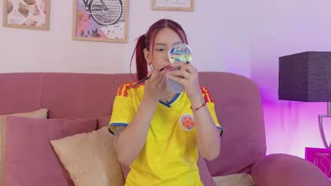 karina online show from June 17, 7:19 pm