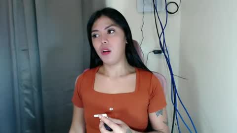 I AM BELLE online show from July 4, 8:18 am