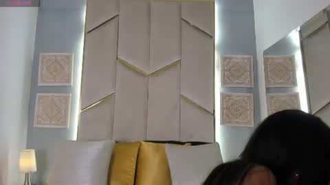 karinaacox online show from July 13, 11:58 am