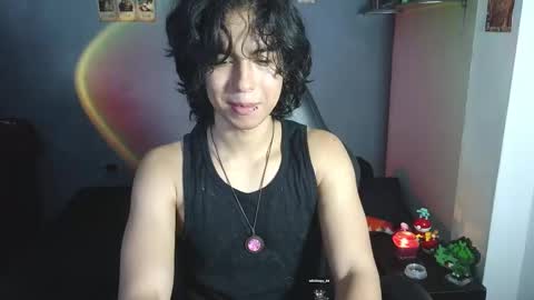 Snapshot of kariozzz chatting on February 13, 3:24 pm call me kai 3 online show from February 13, 3:24 pm