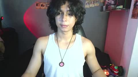 Snapshot of kariozzz chatting on February 21, 6:37 pm call me kai 3 online show from February 21, 6:37 pm