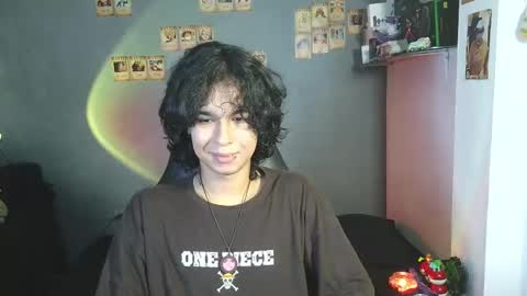 Snapshot of kariozzz chatting on February 22, 2:19 pm call me kai 3 online show from February 22, 2:19 pm