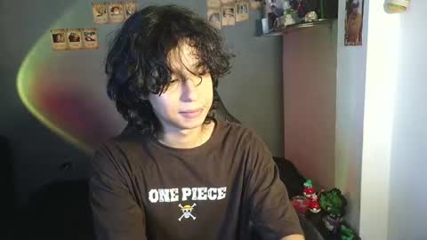 Snapshot of kariozzz chatting on February 20, 1:40 pm call me kai 3 online show from February 20, 1:40 pm