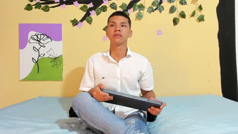 karl online show from January 14, 1:15 am