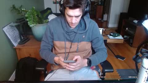 Karl online show from November 25, 5:12 pm