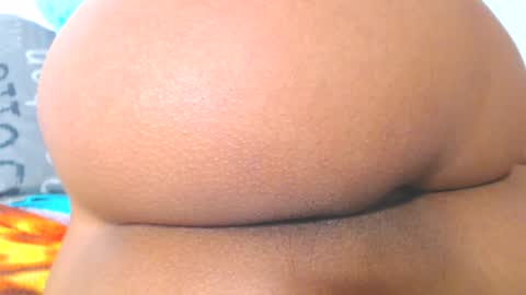 Snapshot of karla_boobs23 chatting on December 4, 10:57 pm karla online show from December 4, 10:57 pm