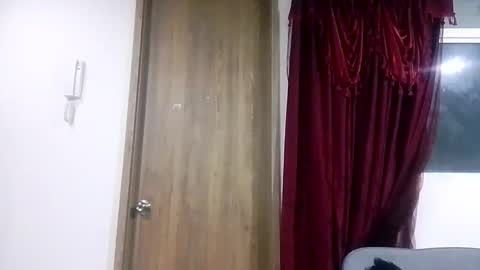 Karla Gonzaless online show from November 1, 9:30 am