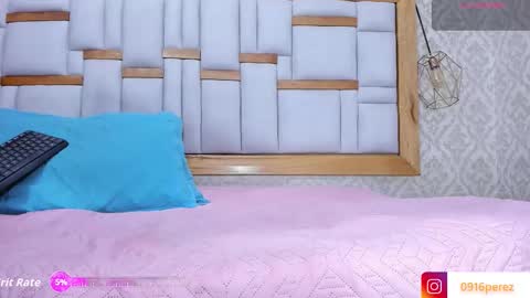 karolina  online show from November 6, 7:28 pm