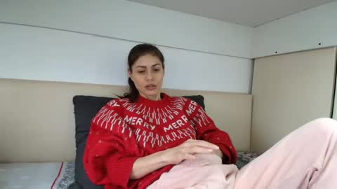 Crystyna online show from January 25, 8:31 am