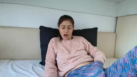 Crystyna online show from February 26, 7:12 am