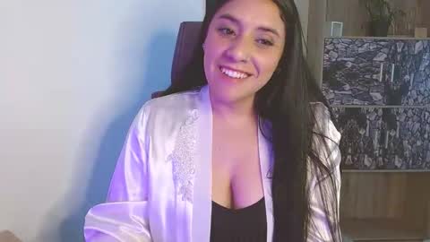 kloy online show from February 17, 1:11 pm