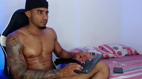 karlgenjen online show from March 12, 7:01 am