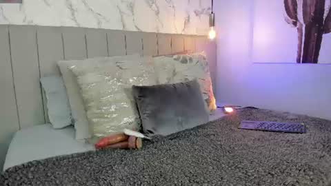 karlla_brown online show from July 28, 4:39 pm