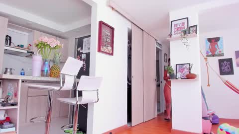 Karlye online show from December 5, 3:43 pm