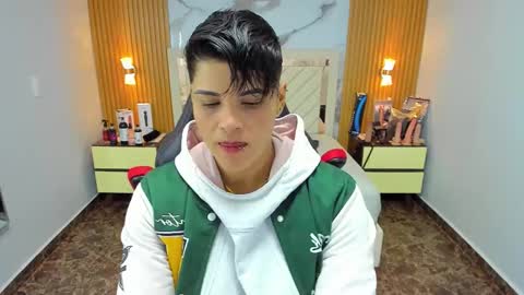 Karol and Luna online show from October 3, 3:04 am