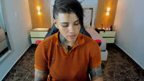 Karol and Luna online show from July 27, 7:22 pm