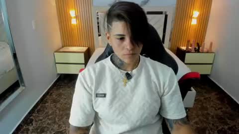 Karol and Luna online show from July 28, 7:26 pm