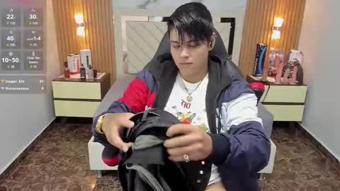 Karol and Luna online show from September 25, 3:02 am