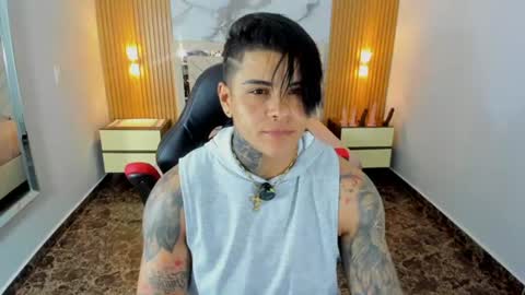 Karol and Luna online show from June 22, 7:32 pm