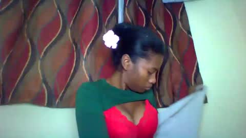 karoliee online show from June 22, 3:19 pm