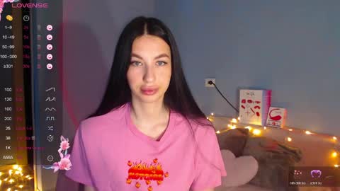 Kira online show from April 27, 2:09 am
