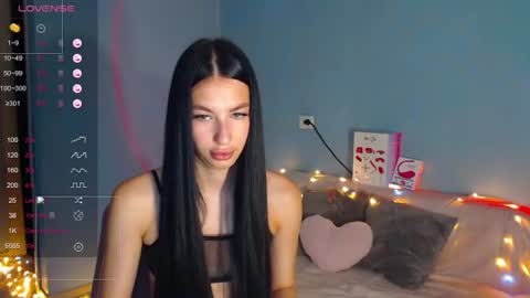 Kira online show from June 27, 5:24 am