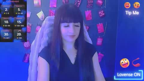 Caroline online show from February 23, 7:32 am