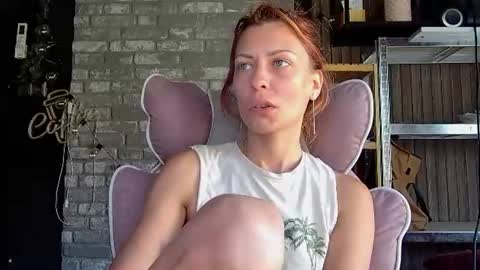 karoline121 online show from June 25, 5:12 am
