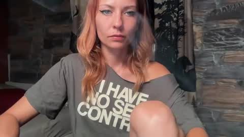 karoline121 online show from July 17, 7:49 pm