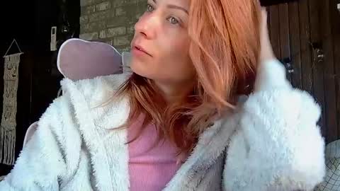 karoline121 online show from June 16, 4:27 am