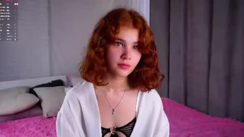lina online show from June 15, 1:36 pm