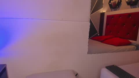 Karol online show from June 28, 9:11 pm