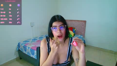 Kassandra online show from May 1, 12:10 pm