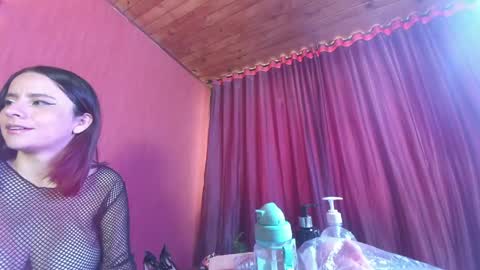 kassandra james online show from April 29, 1:16 pm