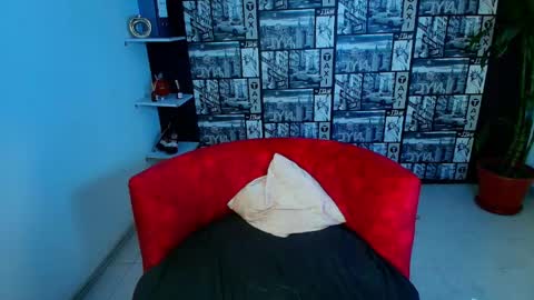 kassandra james online show from April 29, 5:30 pm