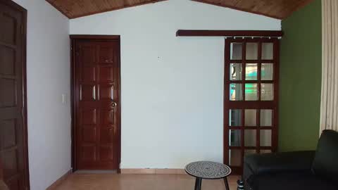 kassandra james online show from November 20, 1:10 pm