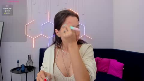 kat__cat online show from April 30, 1:32 am