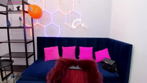 kat__cat online show from October 4, 8:56 am