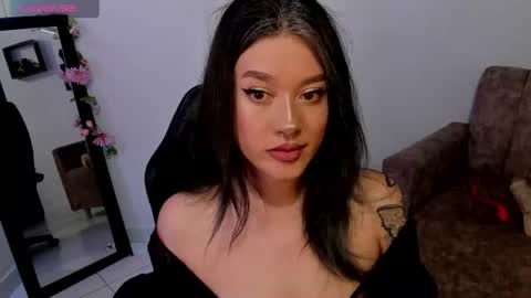 Alicia online show from June 17, 2:49 am