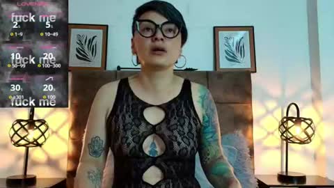 kat paradisse online show from June 20, 12:33 pm