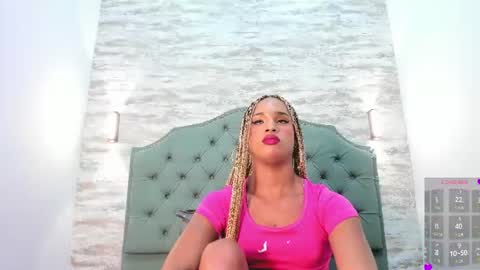 Kataleya  online show from June 25, 7:41 pm