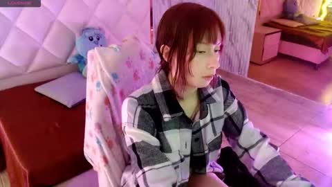 katana_tay online show from March 19, 3:23 am