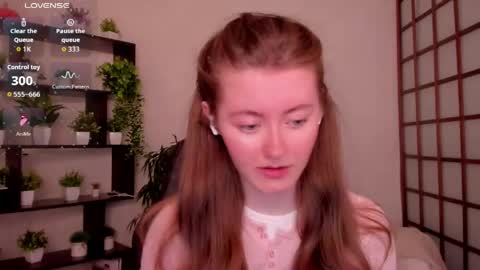 Kate online show from May 1, 2:49 am