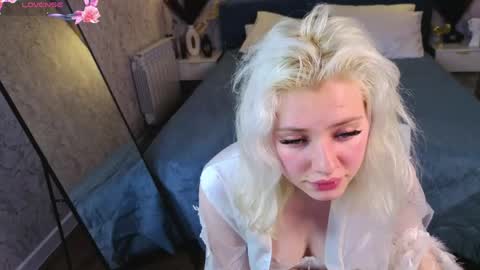 Kate online show from March 2, 7:15 am